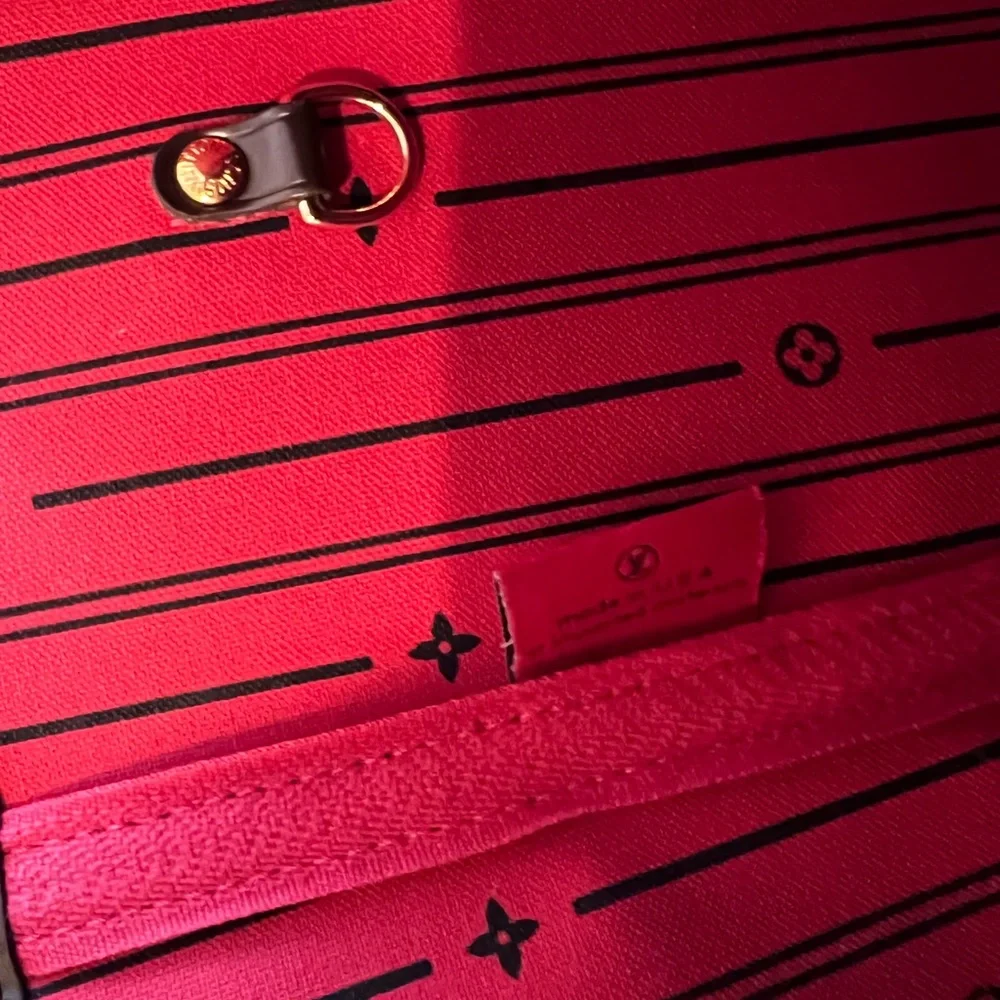 ** Authentic ** Neverfull MM Brown Damien used LV Handbag - Picture 9 of 12